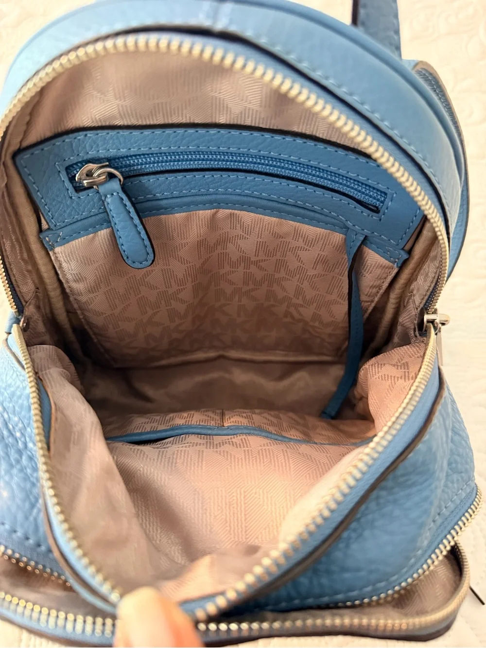 Michael Kors compact michael